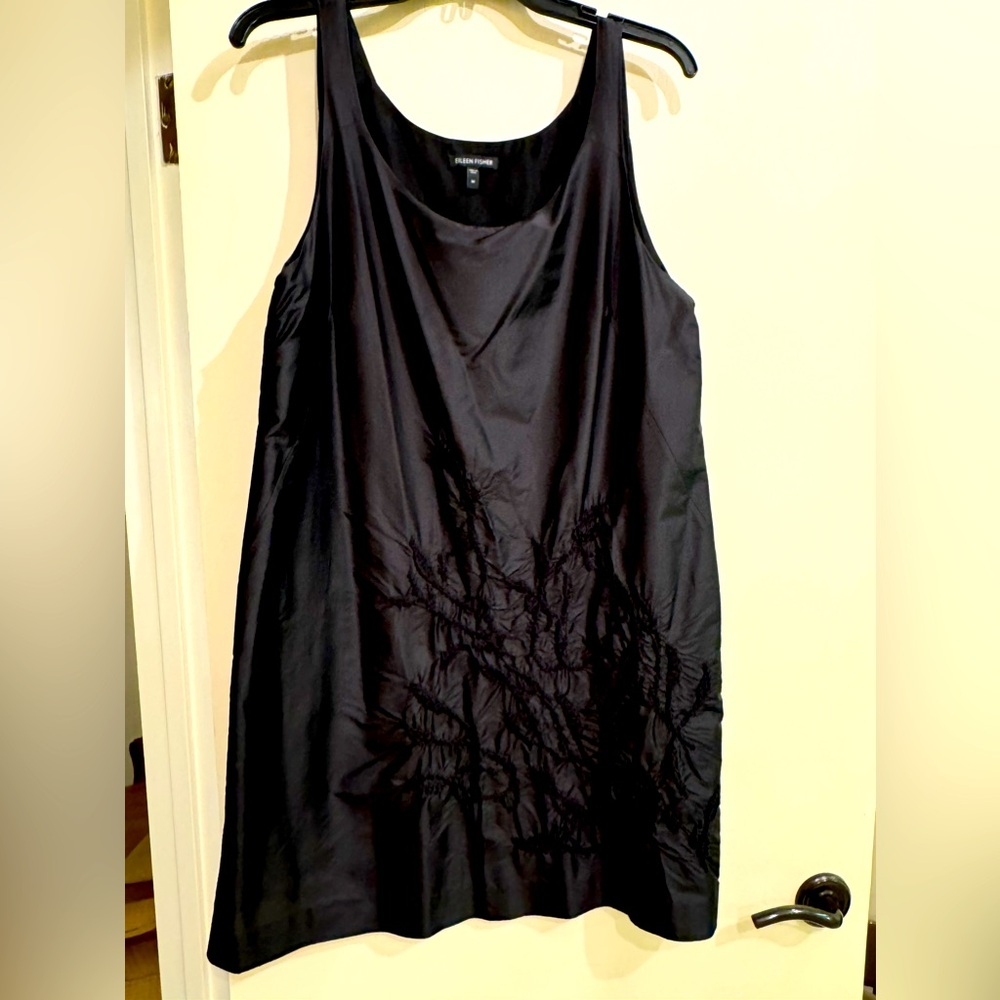 Eileen Fisher medium dress 100% silk with embroidery design black on black